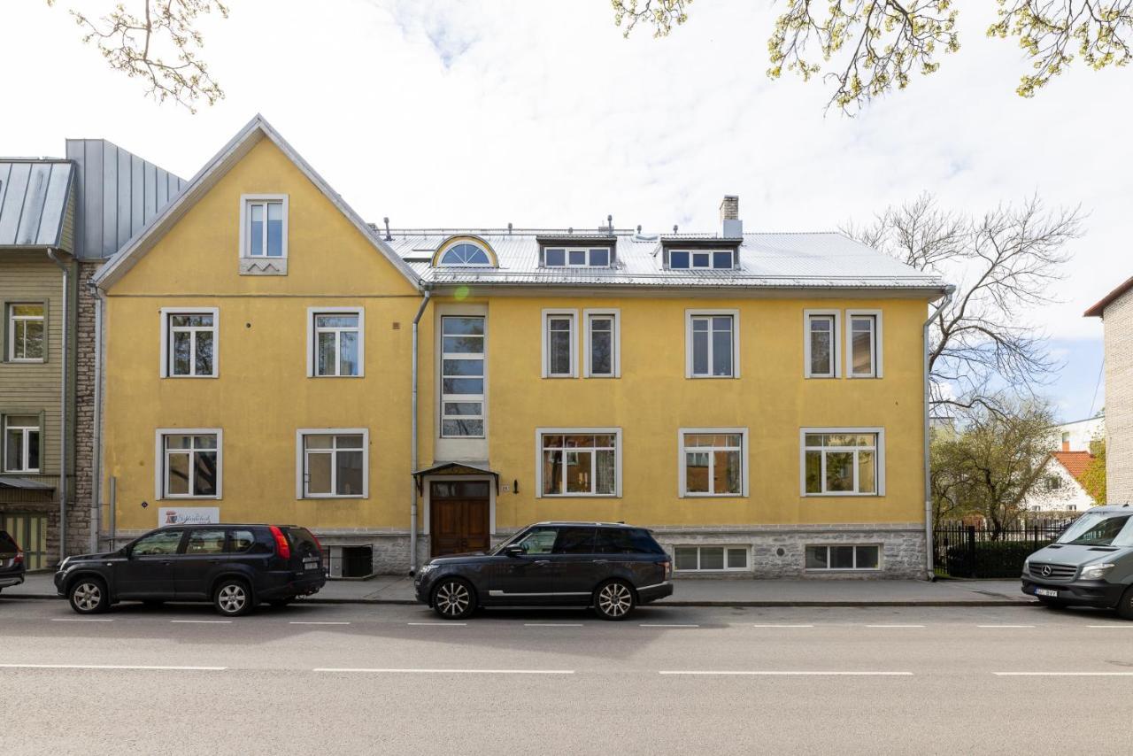 Sirena Apartment - Self Check-In And Free Parking Tallinn Exterior photo